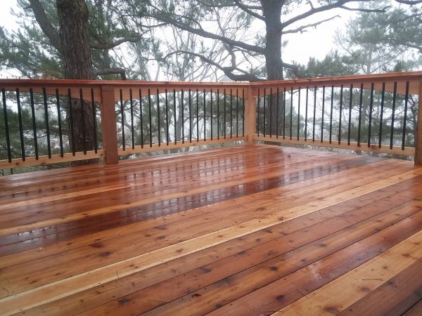 Cedar Deck Design